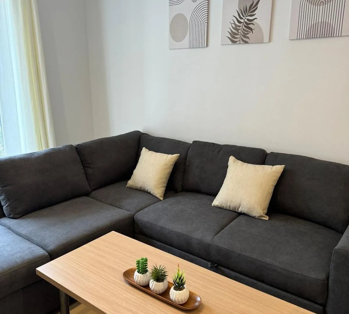 Cozy Apartment With Swimming Pool Lloret de Mar Hiszpania